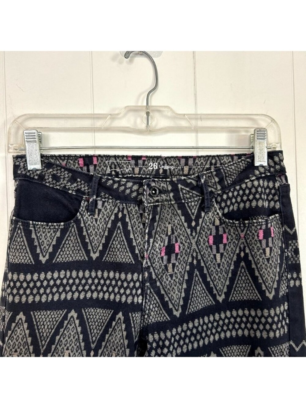 Levi’s Leggings Jeans Black Geometric Aztec Zig Zag Pattern Women’s Skinny Denim - Picture 3 of 9